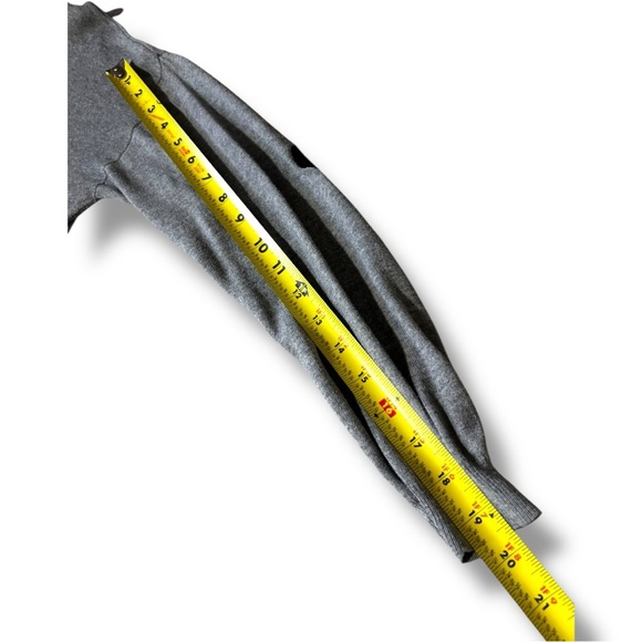 ASOS Light Gray Women's Crew Neck With Black Heart Elbow Patches Long Sl Sweater - Picture 10 of 16